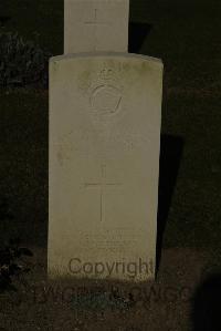 Vermelles British Cemetery - Quick, Herbert Montague Frederick