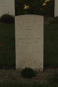 Vermelles British Cemetery - Radford, Sydney