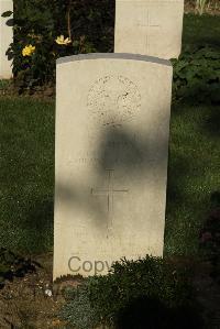 Vermelles British Cemetery - Raffan, James