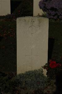 Vermelles British Cemetery - Rayner, G E