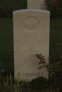 Vermelles British Cemetery - Reed, George Frederick