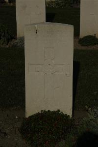 Vermelles British Cemetery - Reid, Bernard Joseph