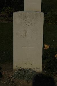 Vermelles British Cemetery - Reid, Robert