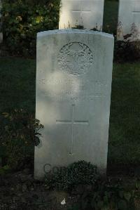 Vermelles British Cemetery - Reid, Robert
