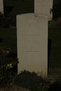 Vermelles British Cemetery - Rigby, N