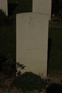 Vermelles British Cemetery - Risk, George