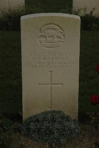 Vermelles British Cemetery - Roadley, A E