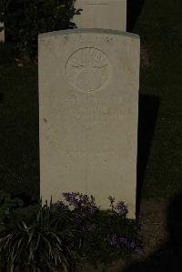 Vermelles British Cemetery - Ronan, J