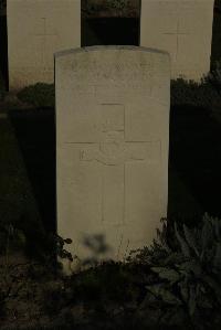 Vermelles British Cemetery - Ruddy, Thomas