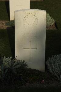 Vermelles British Cemetery - Rutledge, E