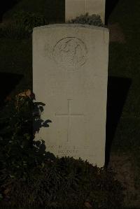 Vermelles British Cemetery - Sayer, Walter