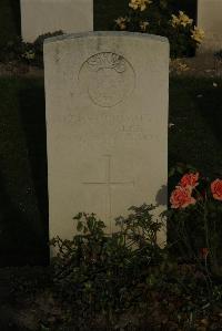 Vermelles British Cemetery - Scales, C A