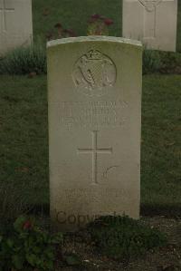 Vermelles British Cemetery - Sherry, Peter
