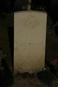 Vermelles British Cemetery - Smith, H S