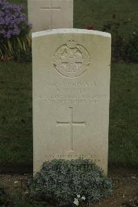 Vermelles British Cemetery - Stott, Arthur