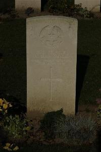 Vermelles British Cemetery - Summerfield, Henry