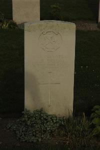 Vermelles British Cemetery - Taylor, Joseph Henry