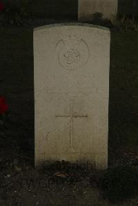 Vermelles British Cemetery - Terry, Frederick Thomas
