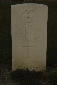 Vermelles British Cemetery - Thornicroft, Albert