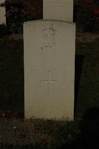 Vermelles British Cemetery - Trigg, Harry