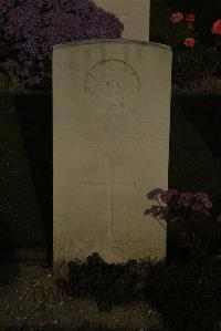 Vermelles British Cemetery - Trueman, George