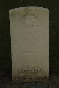 Vermelles British Cemetery - Tubb, Claude George