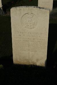 Vermelles British Cemetery - Turner, Alfred Thomas