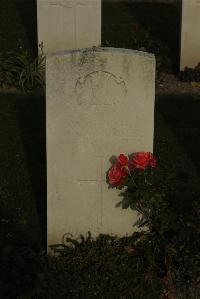 Vermelles British Cemetery - Turner, W H G