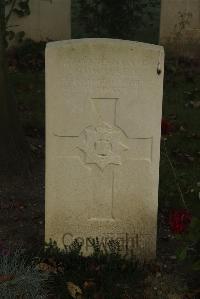 Vermelles British Cemetery - Walker, John Thomas