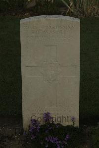 Vermelles British Cemetery - Washer, Ernest Frank