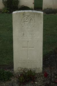 Vermelles British Cemetery - Webb, James Francis