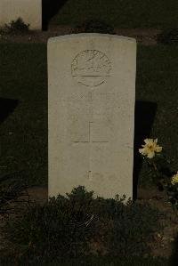 Vermelles British Cemetery - West, Edward
