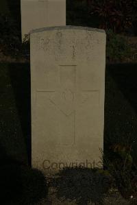 Vermelles British Cemetery - Wilkie, Robert