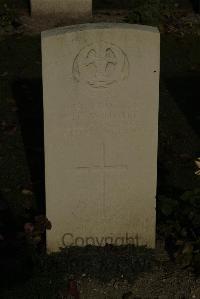 Vermelles British Cemetery - Wright, G F