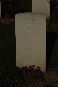 Vermelles British Cemetery - Wright, John Robert