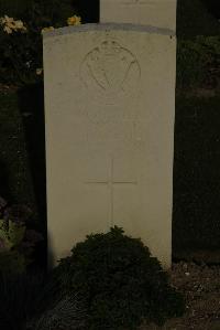 Vermelles British Cemetery - Wynne, O