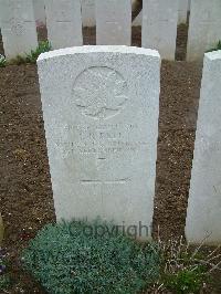 Wancourt British Cemetery - Bell, C R