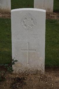 Wancourt British Cemetery - Bishopp, G F A