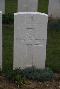 Wancourt British Cemetery - Brown, J H