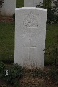 Wancourt British Cemetery - Bunn, B L