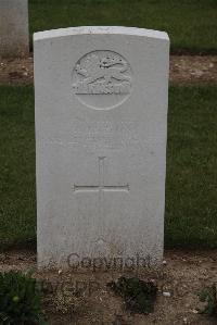 Wancourt British Cemetery - Burton, W