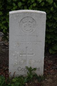 Wancourt British Cemetery - Bye, D