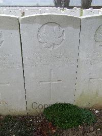 Wancourt British Cemetery - Cameron, Francis James