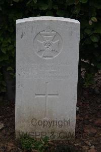 Wancourt British Cemetery - Caplin, F
