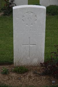 Wancourt British Cemetery - Carroll, Richard