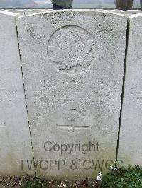 Wancourt British Cemetery - Claus, Lloyd James