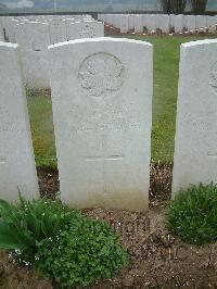 Wancourt British Cemetery - Dearden, H