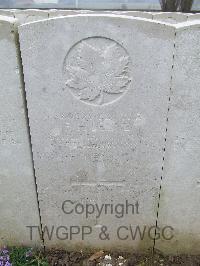 Wancourt British Cemetery - Deline, F H