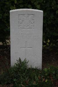 Wancourt British Cemetery - Edwards, John