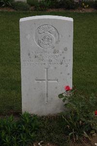 Wancourt British Cemetery - Evans, Hugh